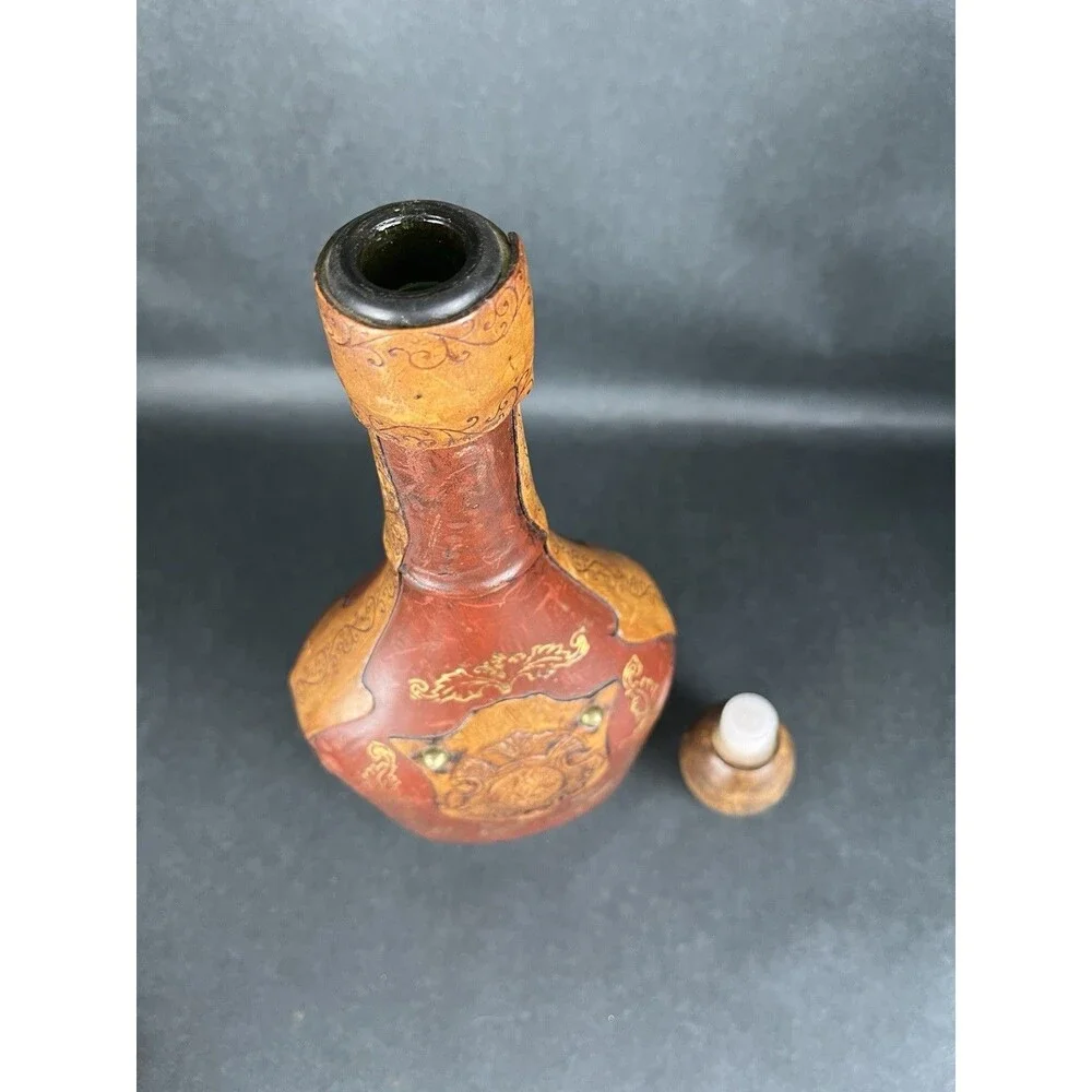 VTG Italian Leather Wrapped Decanter Bottle Fleur-de-lis Shield Crest MCM 13”